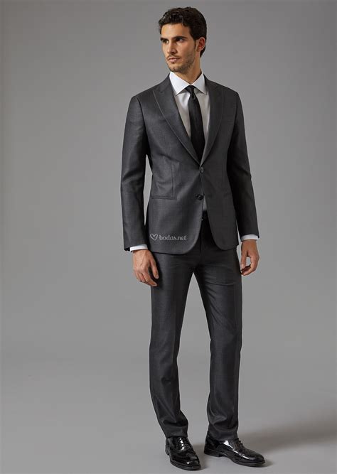 traje armani hombre precio|trajes giorgio armani.